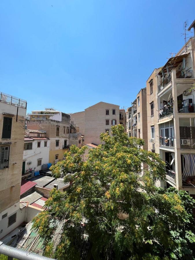 דירות פלרמו Al Cortile Di Maqueda מראה חיצוני תמונה