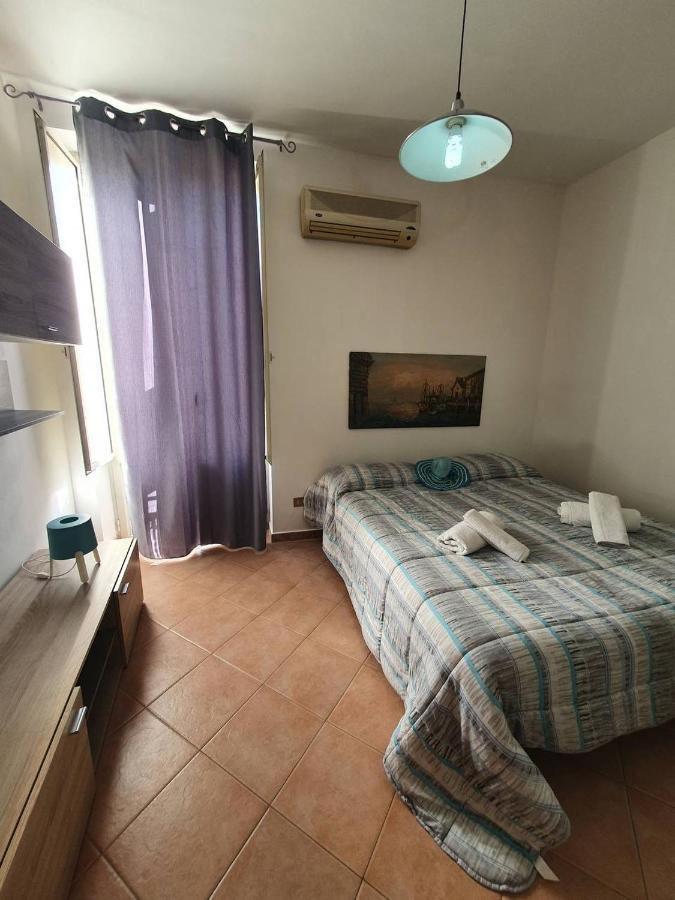 דירות פלרמו Al Cortile Di Maqueda מראה חיצוני תמונה