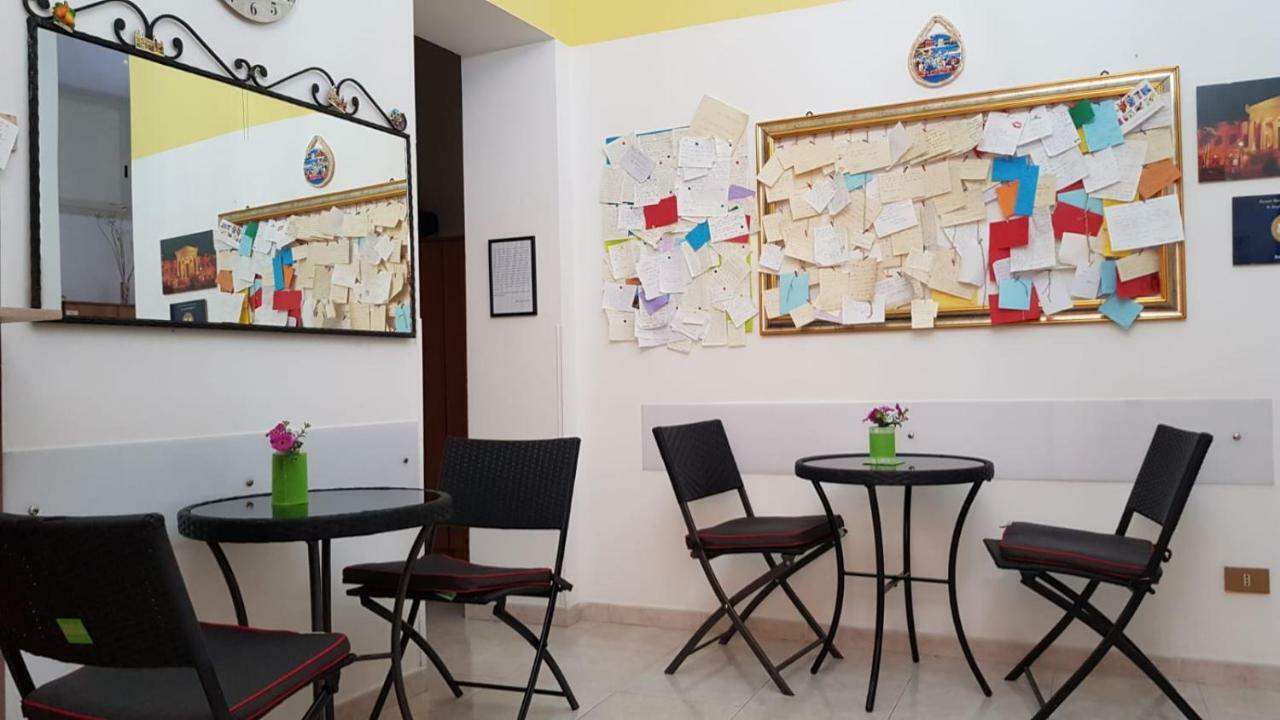 דירות פלרמו Al Cortile Di Maqueda מראה חיצוני תמונה